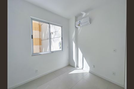 Apartamento à venda com 2 quartos, 60m² em Catete, Rio de Janeiro