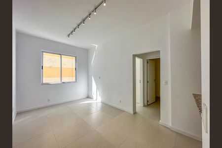Apartamento à venda com 2 quartos, 60m² em Catete, Rio de Janeiro