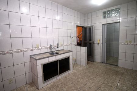 Casa para alugar com 90m², 2 quartos e 1 vagaCozinha