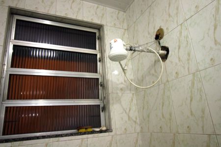 Casa para alugar com 90m², 2 quartos e 1 vagaBanheiro