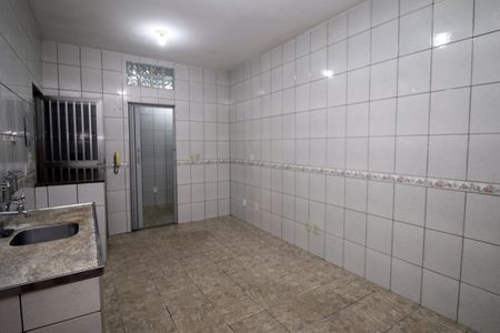 Casa para alugar com 90m², 2 quartos e 1 vagaCozinha