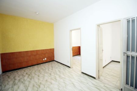 Casa para alugar com 90m², 2 quartos e 1 vagaSala