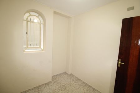 Casa para alugar com 226m², 5 quartos e 2 vagasCasa 2 - Quarto 1