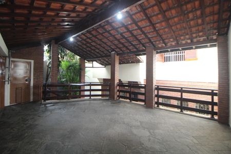 Casa para alugar com 226m², 5 quartos e 2 vagasGaragem