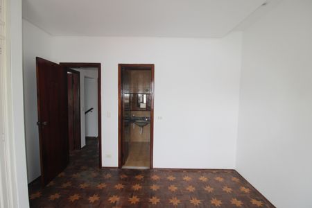 Casa para alugar com 226m², 5 quartos e 2 vagasQuarto 4