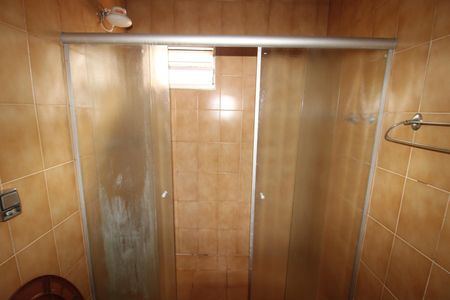 Casa para alugar com 226m², 5 quartos e 2 vagasBanheiro 3