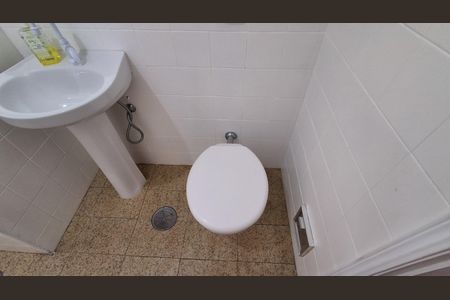 Casa à venda com 164m², 3 quartos e 2 vagasBanheiro Social 2