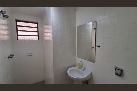 Casa à venda com 164m², 3 quartos e 2 vagasBanheiro Social 2