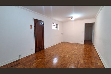 Casa à venda com 164m², 3 quartos e 2 vagasSala