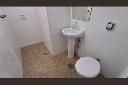 Casa à venda com 164m², 3 quartos e 2 vagasBanheiro Social 2