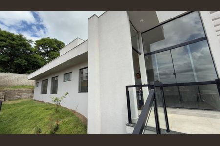 Casa à venda com 3 quartos, 360m² em Aeronautas, Lagoa Santa