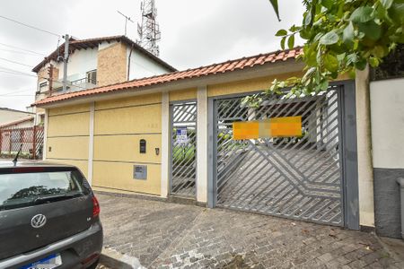 Casa para alugar com 425m², 2 quartos e 3 vagas Casa para alugar com 425m², 2 quartos e 3 vagasFachada