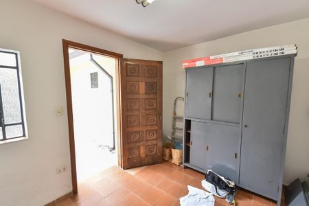 Casa para alugar com 425m², 2 quartos e 3 vagas Casa para alugar com 425m², 2 quartos e 3 vagasEdícula