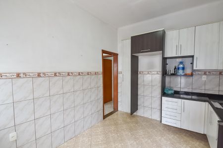 Casa para alugar com 425m², 2 quartos e 3 vagas Casa para alugar com 425m², 2 quartos e 3 vagasCozinha
