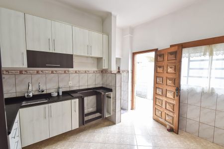 Casa para alugar com 425m², 2 quartos e 3 vagas Casa para alugar com 425m², 2 quartos e 3 vagasCozinha