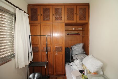 Casa à venda com 180m², 3 quartos e 5 vagasQuarto 2