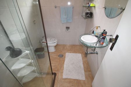 Casa à venda com 180m², 3 quartos e 5 vagasBanheiro 2