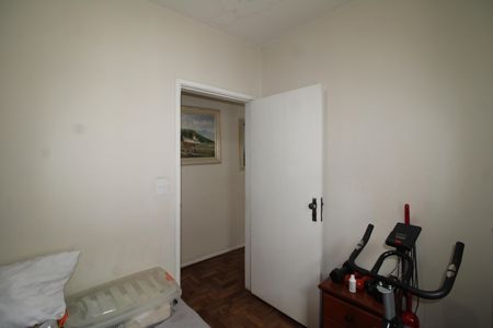 Casa à venda com 180m², 3 quartos e 5 vagasQuarto 2