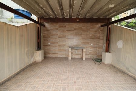 Casa à venda com 180m², 3 quartos e 5 vagasÁrea de Serviço