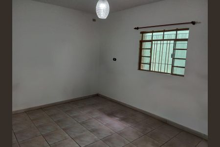 Casa à venda com 120m², 3 quartos e 2 vagasSala 2