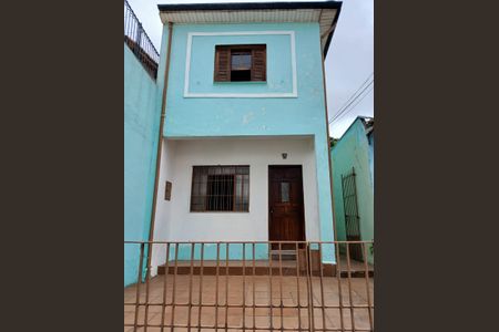 Casa à venda com 120m², 3 quartos e 2 vagasÁrea externa