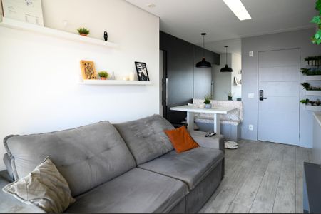 Apartamento à venda com 63m², 2 quartos e 1 vagaSala