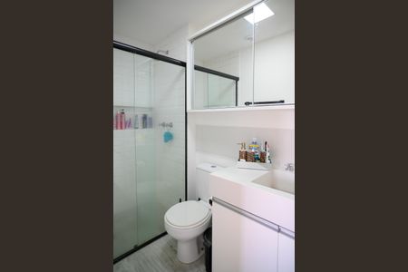 Apartamento à venda com 63m², 2 quartos e 1 vagaBanheiro Quarto 2 - Suite