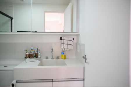 Apartamento à venda com 63m², 2 quartos e 1 vagaBanheiro Quarto 2 - Suite