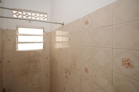 Banheiro de casa para alugar com 1 quarto, 40m² em Vila Maria Alta, São Paulo