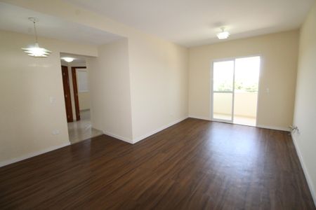 Sala de apartamento para alugar com 3 quartos, 98m² em Parque Industrial, São José dos Campos