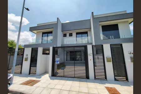 Casa para alugar com 175m², 3 quartos e 3 vagasFachada