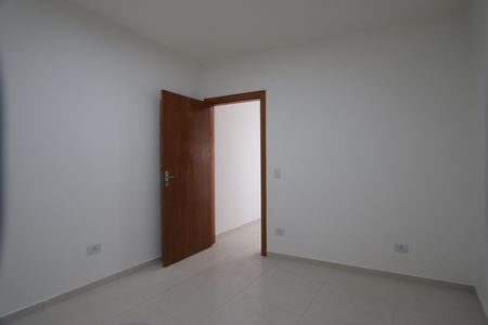 Quarto de casa para alugar com 1 quarto, 60m² em Vila Nova Utinga, São Paulo