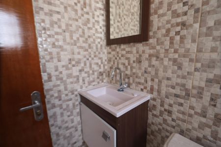 Banheiro de casa para alugar com 1 quarto, 60m² em Vila Nova Utinga, São Paulo