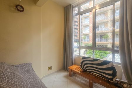 Sala de apartamento para alugar com 2 quartos, 63m² em Centro, Guarujá
