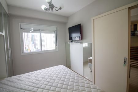 Suíte  de apartamento para alugar com 1 quarto, 47m² em Cidade Monções, São Paulo