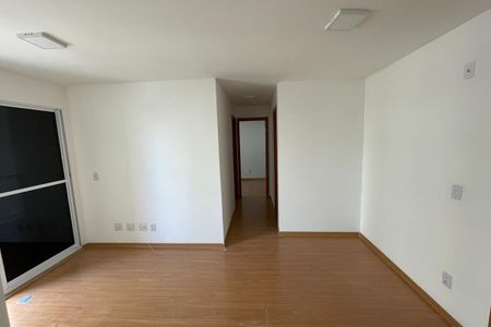 Apartamento para alugar com 53m², 2 quartos e 1 vaga Apartamento para alugar com 53m², 2 quartos e 1 vagaSala