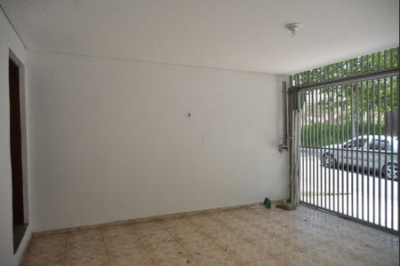 Casa à venda com 130m², 2 quartos e 1 vagaGaragem
