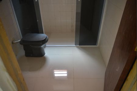 Casa à venda com 130m², 2 quartos e 1 vagaBanheiro Social