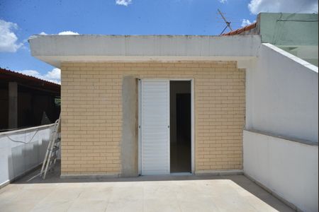 Casa à venda com 130m², 2 quartos e 1 vagaSacada