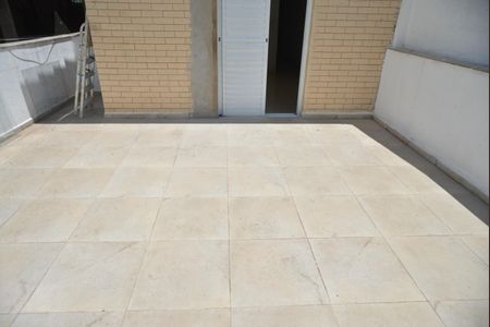 Casa à venda com 130m², 2 quartos e 1 vagaSacada