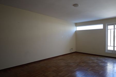 Casa para alugar com 3 quartos, 130m² em Jardim Belgica, São Paulo