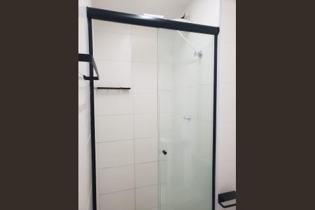 Banheiro de apartamento à venda com 1 quarto, 27m² em Jardim Mirante, São Paulo