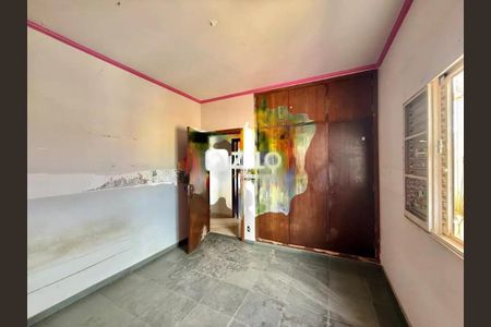 Casa à venda com 198m², 4 quartos e 3 vagas Casa à venda com 198m², 4 quartos e 3 vagasFoto 25