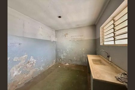 Casa à venda com 198m², 4 quartos e 3 vagas Casa à venda com 198m², 4 quartos e 3 vagasFoto 14