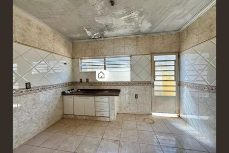 Casa à venda com 198m², 4 quartos e 3 vagas Casa à venda com 198m², 4 quartos e 3 vagasFoto 08