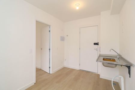 Studio para alugar com 25m², 1 quarto e sem vaga Studio para alugar com 25m², 1 quarto e sem vagaSala/Cozinha