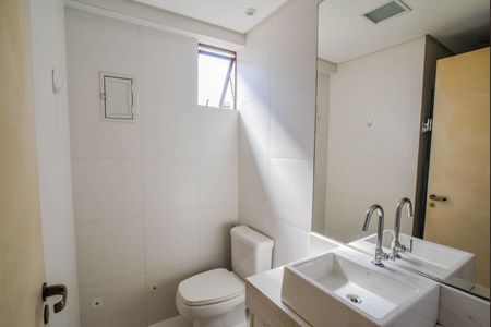 Apartamento à venda com 82m², 2 quartos e 2 vagasBanheiro Social