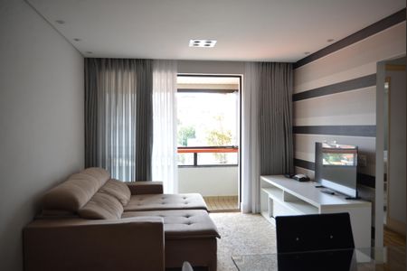 Apartamento à venda com 82m², 2 quartos e 2 vagasSala