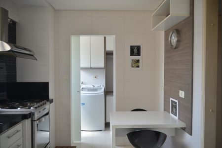 Apartamento à venda com 82m², 2 quartos e 2 vagasCozinha