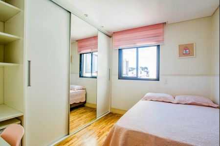 Apartamento à venda com 82m², 2 quartos e 2 vagasQuarto 1